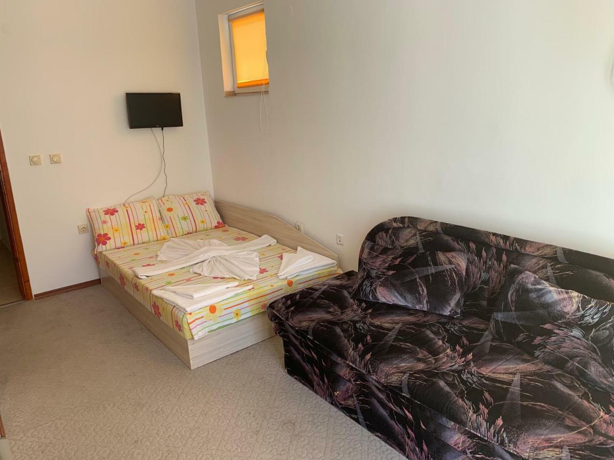 Lilia Guest House Nesebar Ngoại thất bức ảnh