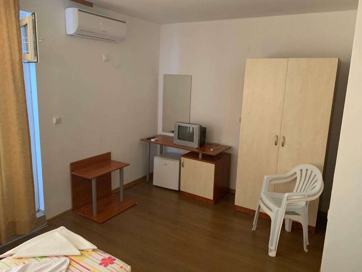 Lilia Guest House Nesebar Ngoại thất bức ảnh